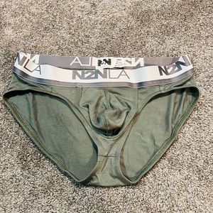Men’s Sexy Pouch Briefs 🩲 Size L